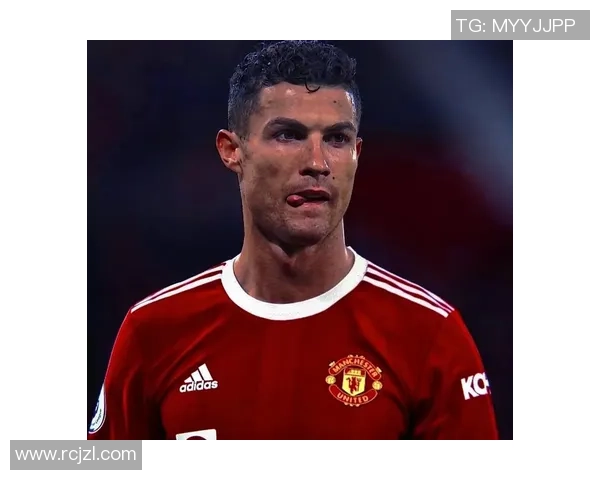 足球巨星个性化纯色头像设计集锦展现不同球员独特魅力